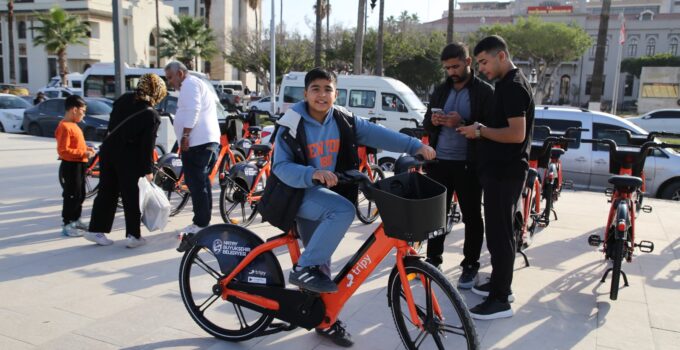 Elektrikli Bisikletler Sahaya İndi