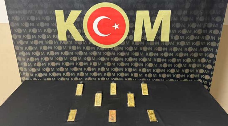Sırt Çantasından 8 Kilo Kaçak Külçe Altın Çıktı!