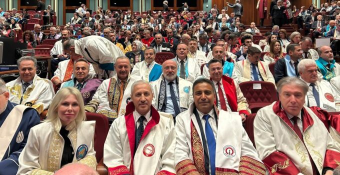 Rektör Eren, Cumhurbaşkanlığı Külliyesi’ndeki Akademik Yıl Açılış Törenine Katıldı